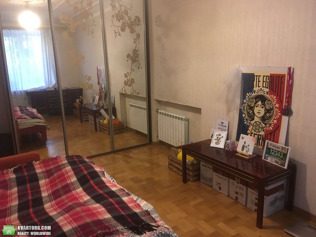 Rent out 1-room apartment. Киев,  Кутузова — photo 4
