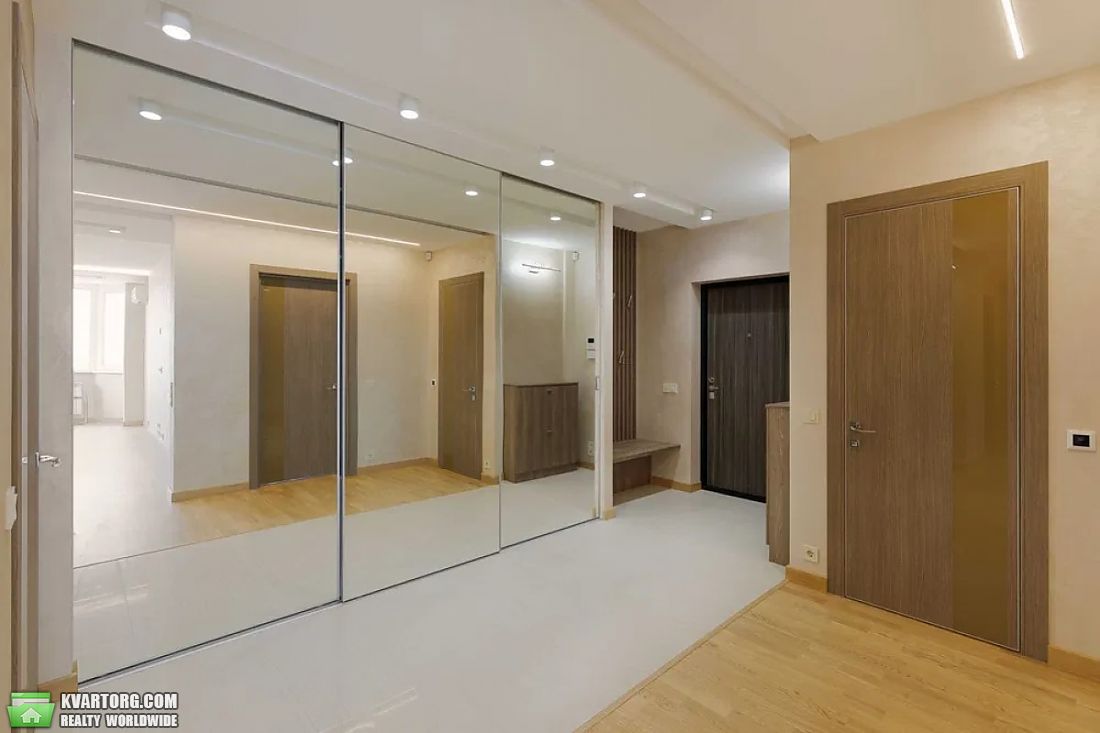 Sell 4-room apartment. Киев,  Чавдар — photo 9
