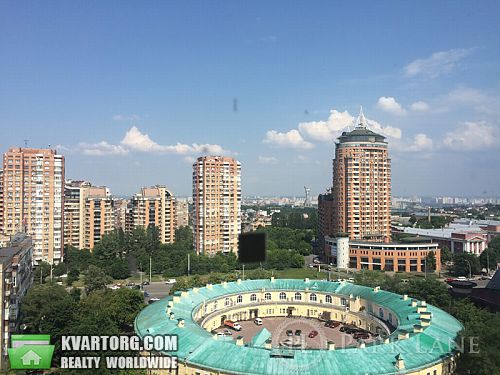 Sell 4-room apartment. Киев, Щорса — photo 3