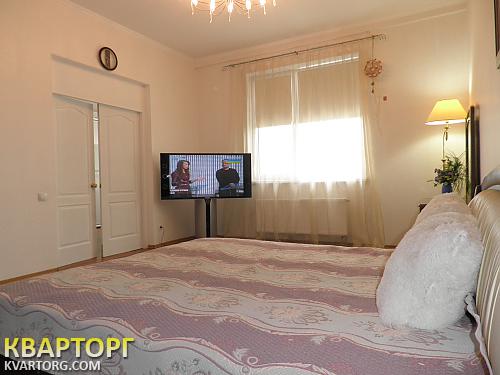 Rent out 2-room apartment. Одесса, Пионерская — photo 1