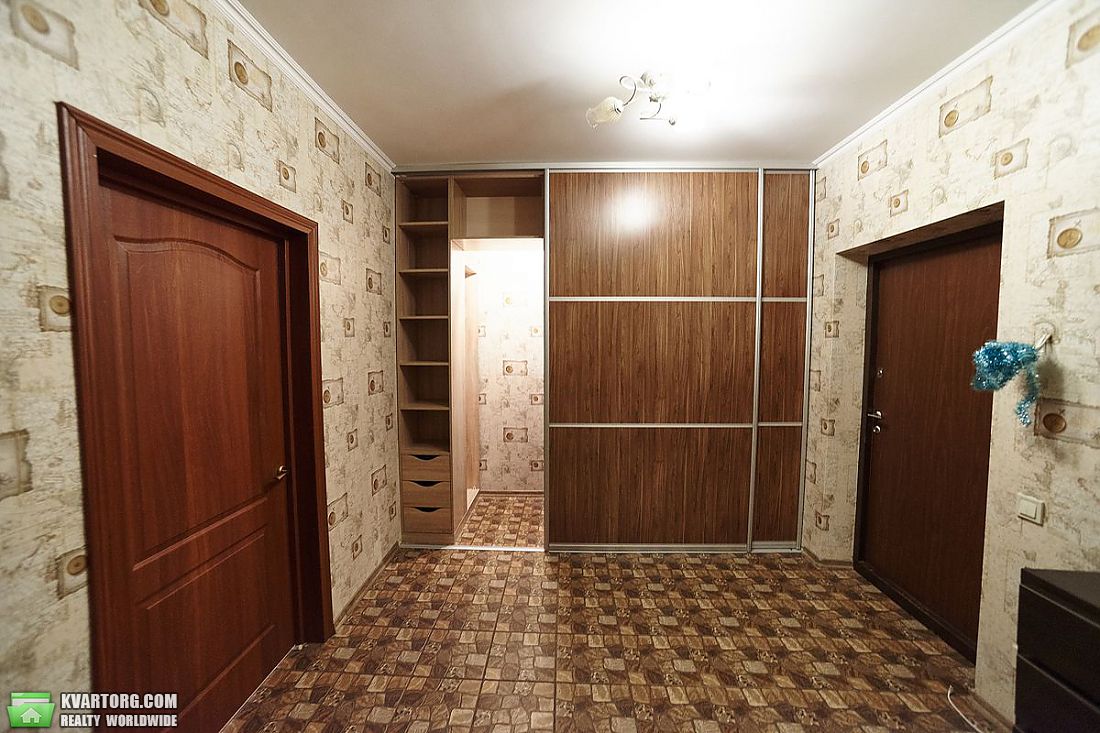 Rent out 2-room apartment. Киев,  Островского — photo 7