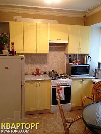 Rent out 1-room apartment. Киев,  Рыбалко — photo 1