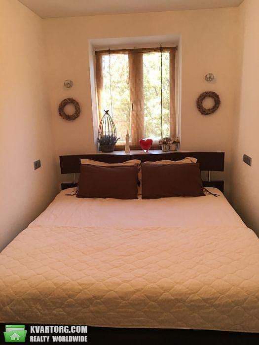 Rent out 2-room apartment. Киев,  Московская — photo 4