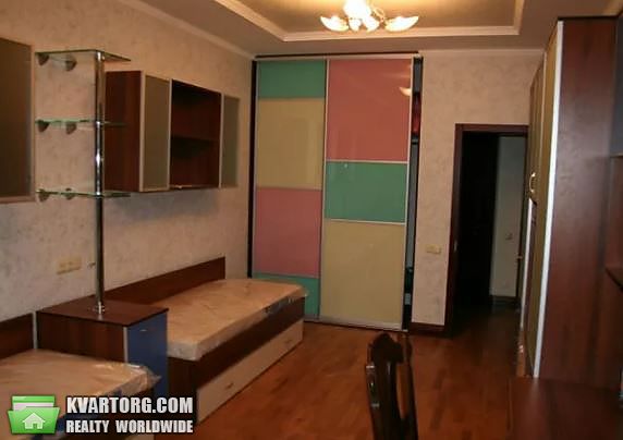 Rent out 3-room apartment. Киев,  Щорса — photo 7