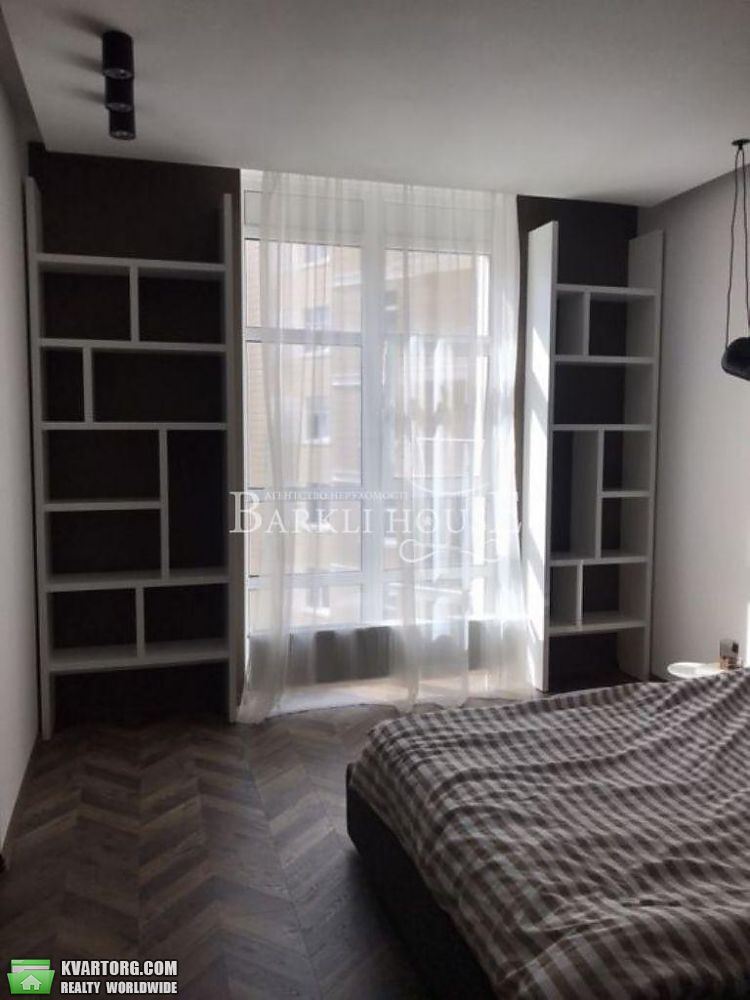 Rent out 3-room apartment. Киев,  Филатова — photo 4