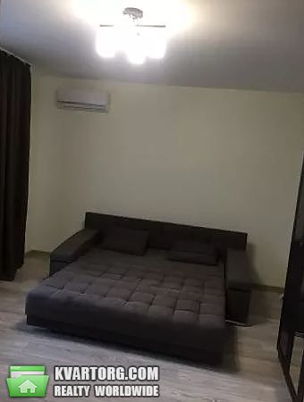Rent out 1-room apartment. Киев, Данченко Сергея — photo 2
