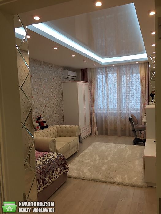 Sell 4-room apartment. Киев,  Драгоманова — photo 5