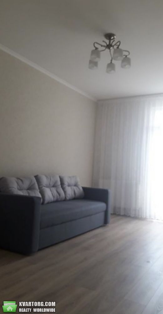 Rent out 2-room apartment. Львов, Угорська — photo 5