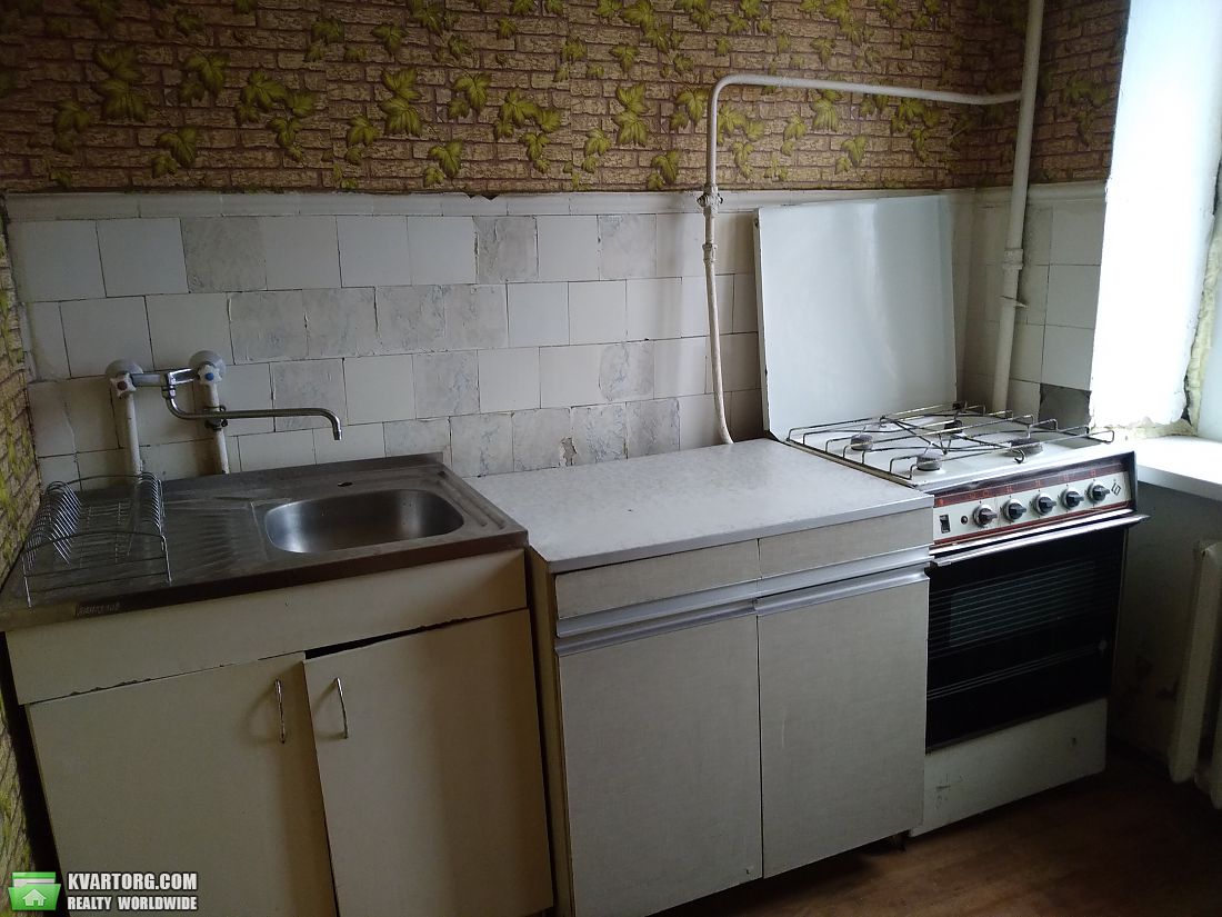 Rent out 1-room apartment. Киев, Строителей — photo 4