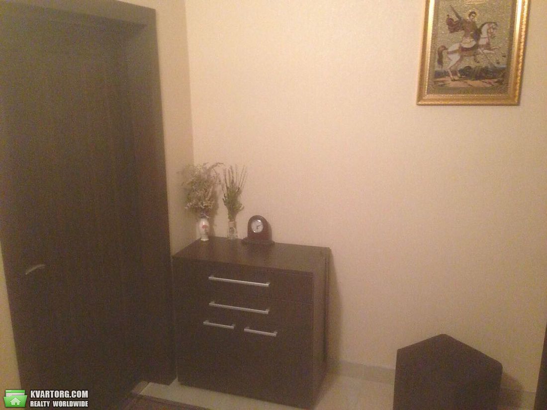 Sell 2-room apartment. Киев,  Ломоносова — photo 4