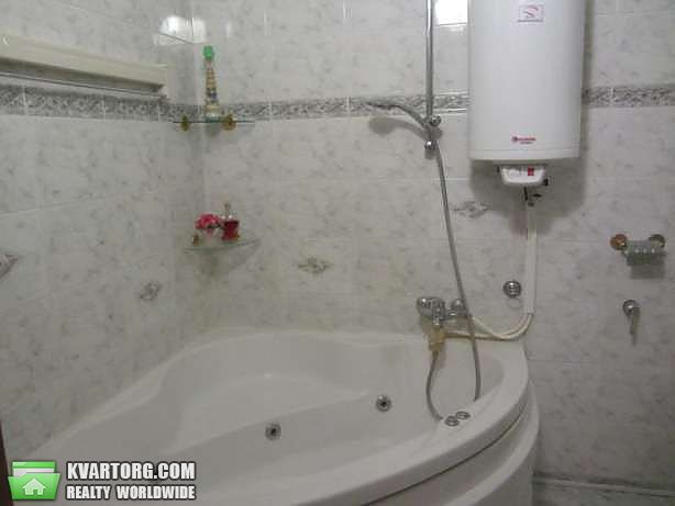 Rent out 2-room apartment. Киев,  Героев Сталинграда пр — photo 4