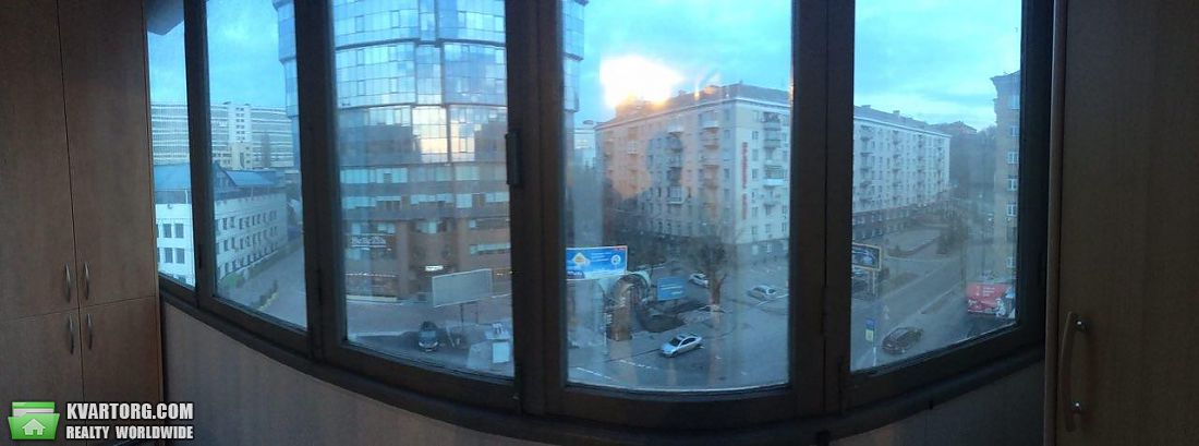 Rent out 2-room apartment. Киев,  Кловский спуск — photo 6