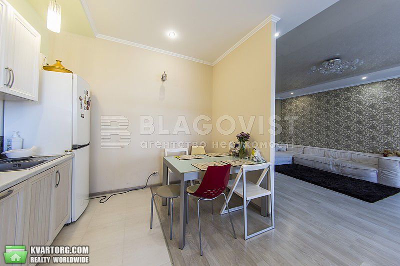 Sell 3-room apartment. Киев,  Щорса — photo 5
