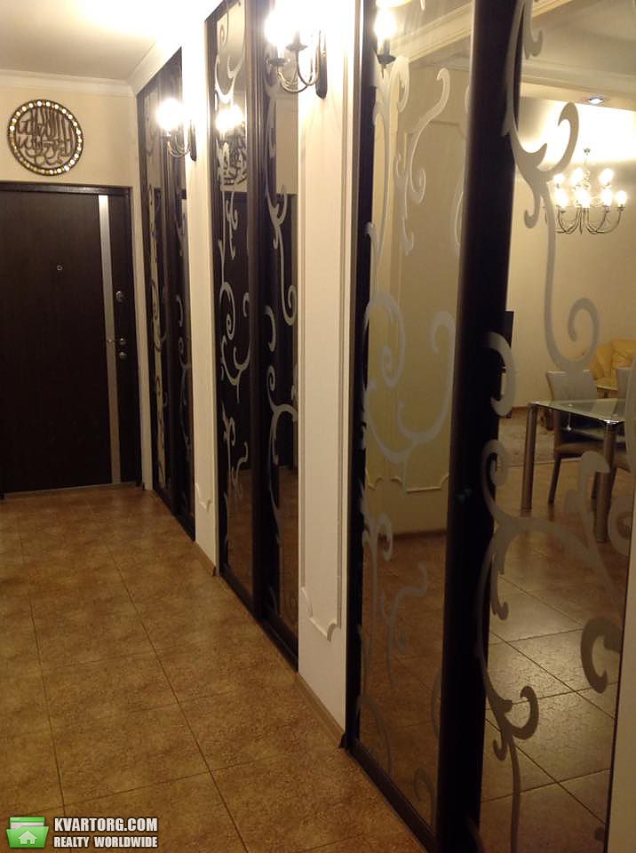 Sell 3-room apartment. Киев,  Воссоединения пр — photo 8