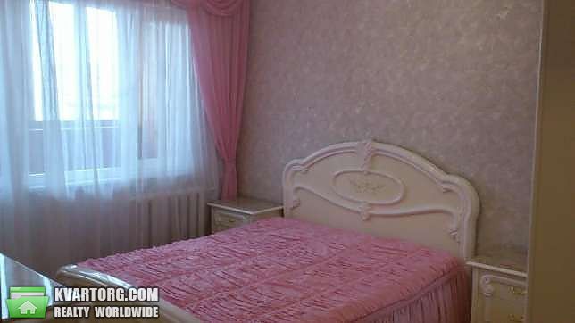 Sell 3-room apartment. Киев,  Героев Днепра — photo 1