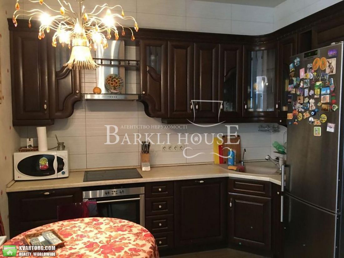 Rent out 3-room apartment. Киев,  Леваневского — photo 2