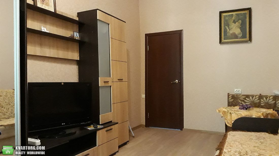 Rent out 1-room apartment. Одесса, Нежинская — photo 3