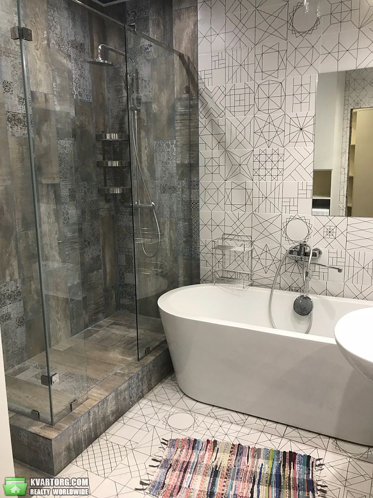 Rent out 2-room apartment. Киев,  Саксаганского — photo 8