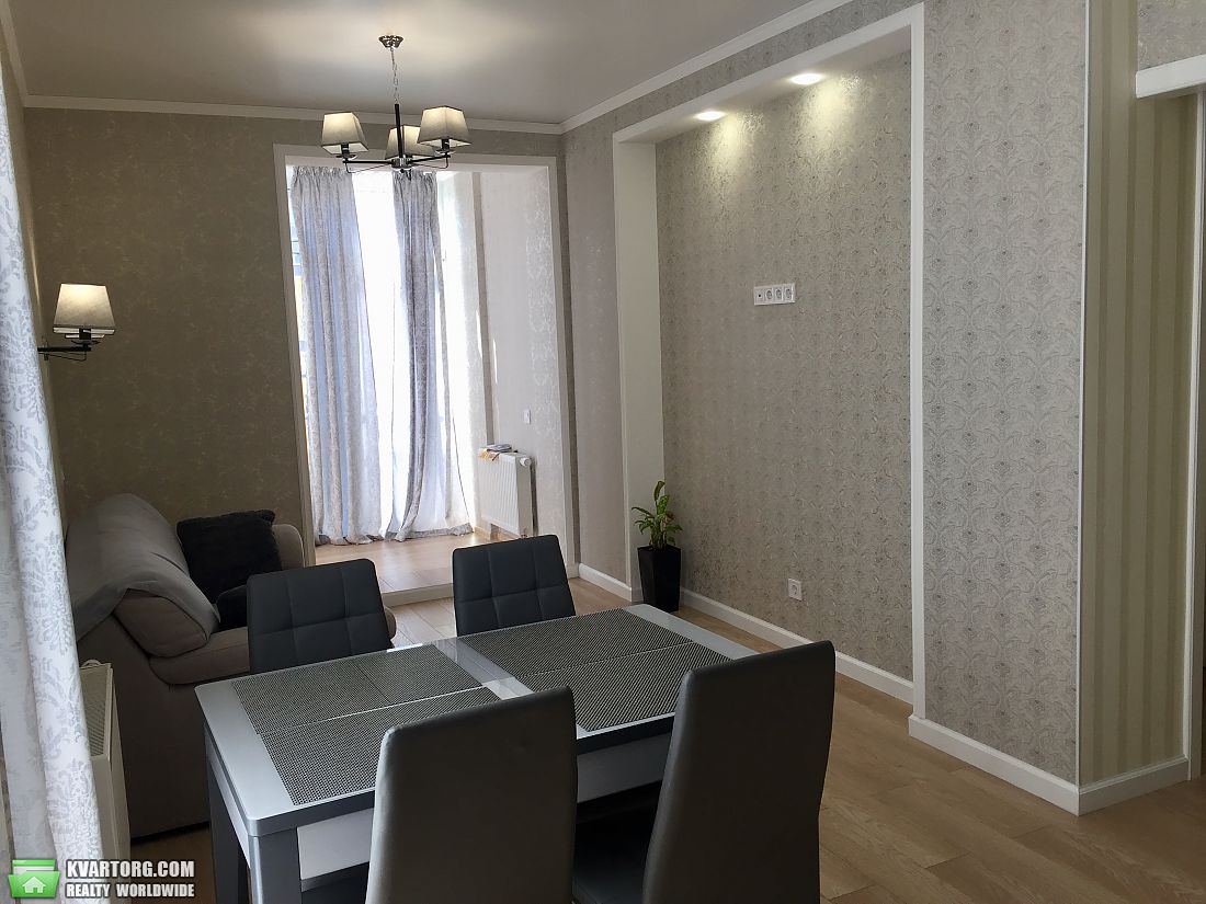 Rent out 2-room apartment. Киев, Регенераторная — photo 4