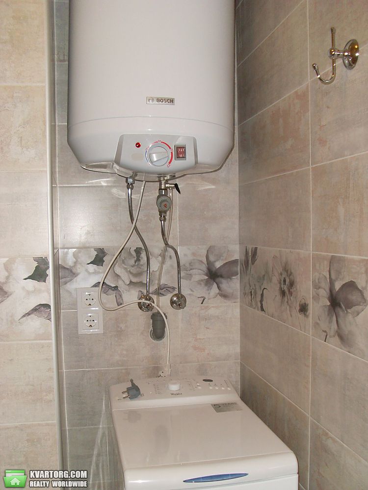 Rent out 1-room apartment. Киев, Кондрактюка — photo 8