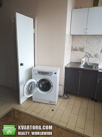 Rent out 1-room apartment. Киев,  Карбышева — photo 3