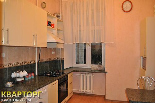 Rent out 3-room apartment. Киев,  Бассейная — photo 2