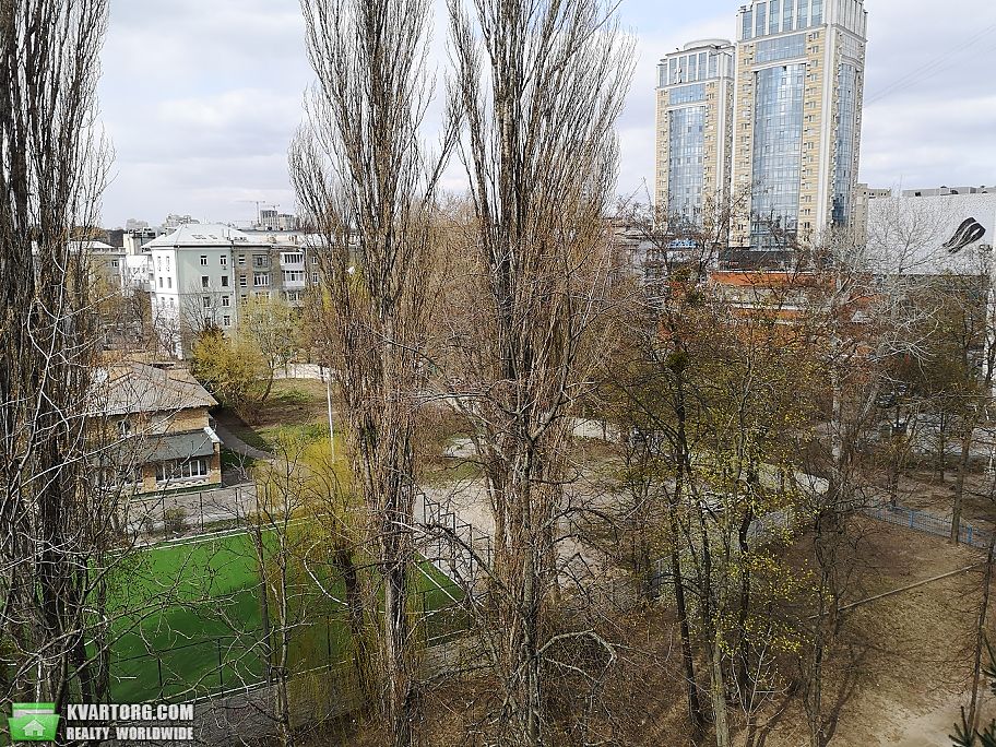 Rent out 3-room apartment. Киев,  Победы пр — photo 10