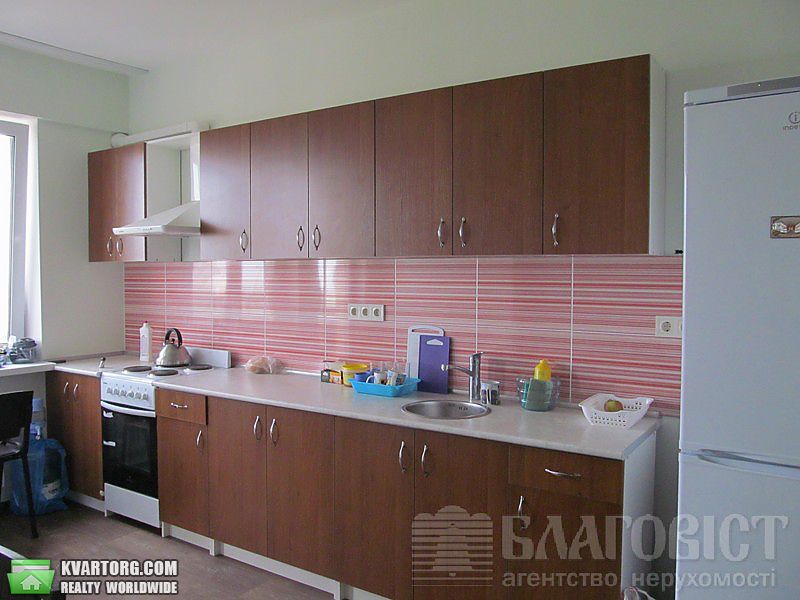 Sell 1-room apartment. Киев,  Петропавловская — photo 1