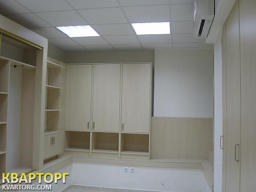 Rent out office. Киев, П.Орлыка — photo 1