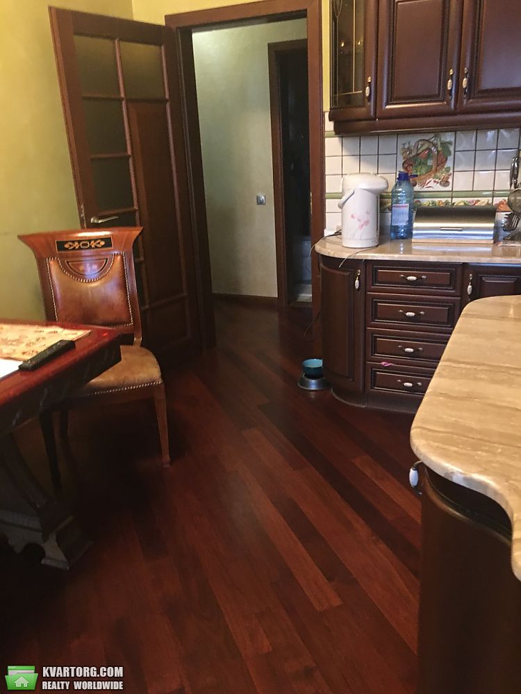 Sell 4-room apartment. Киев,  Ковпака — photo 5