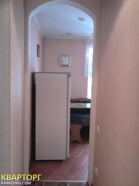 Rent out 2-room apartment. Одесса, Романа Кармена — photo 8