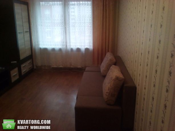 Rent out 1-room apartment. Киев,  Завальная — photo 7