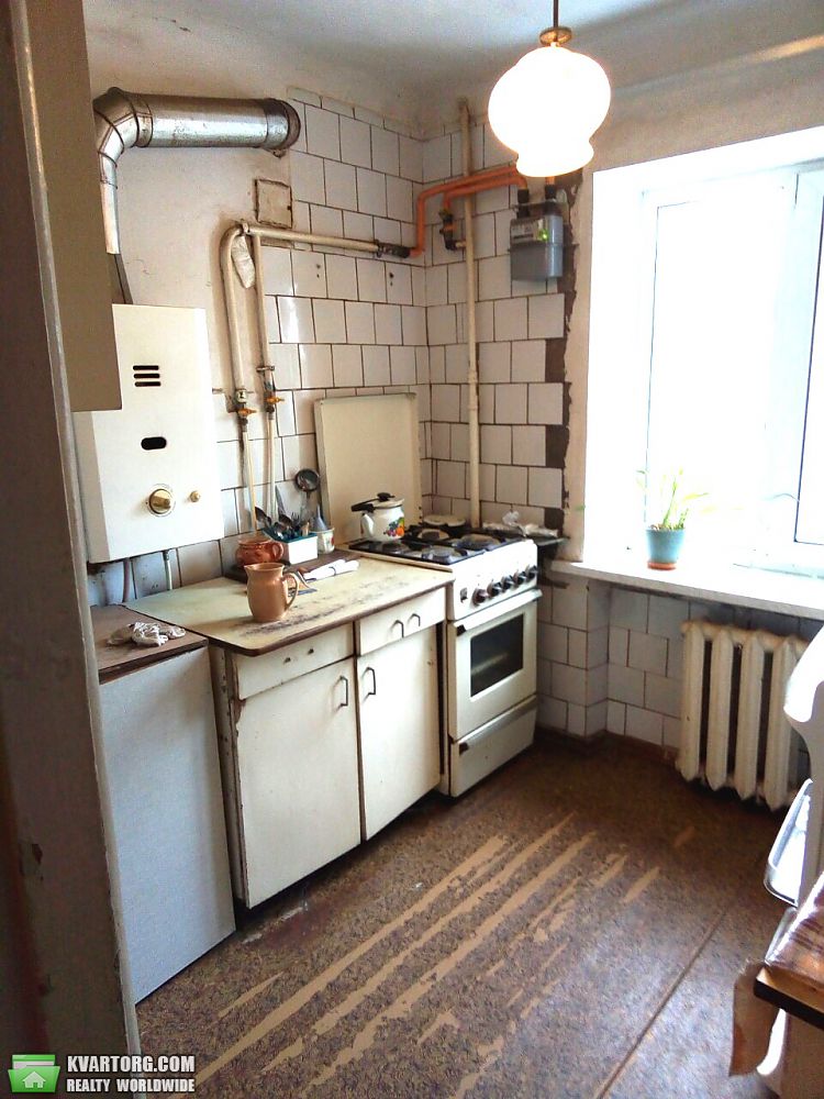 Sell 2-room apartment. Киев,  Краснова — photo 3