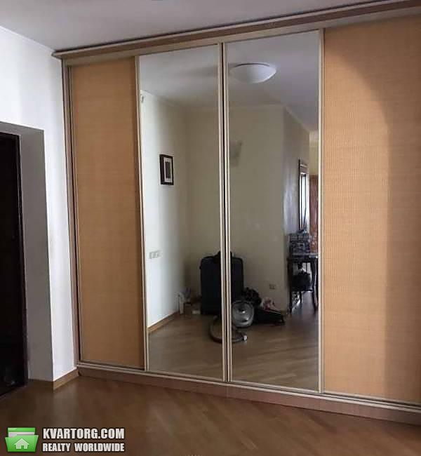 Sell 4-room apartment. Киев,  Никольско-Слободская — photo 4