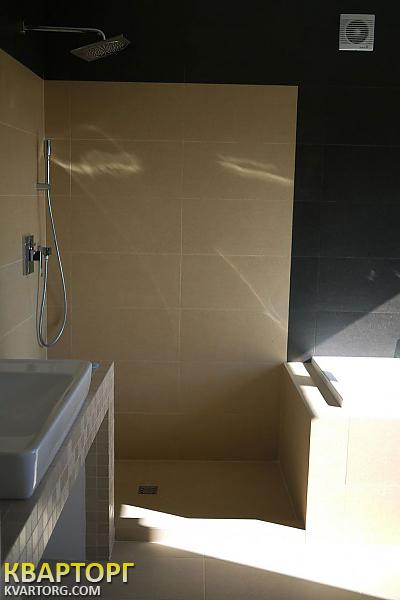 Rent out house. Киев, Локомотивная — photo 10