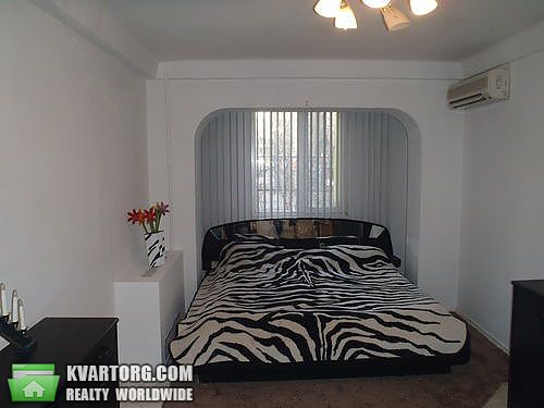Sell 3-room apartment. Киев, Русановская наб — photo 2