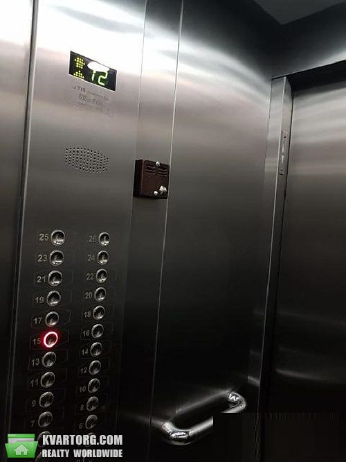 Sell 2-room apartment. Киев,  Белорусская — photo 2