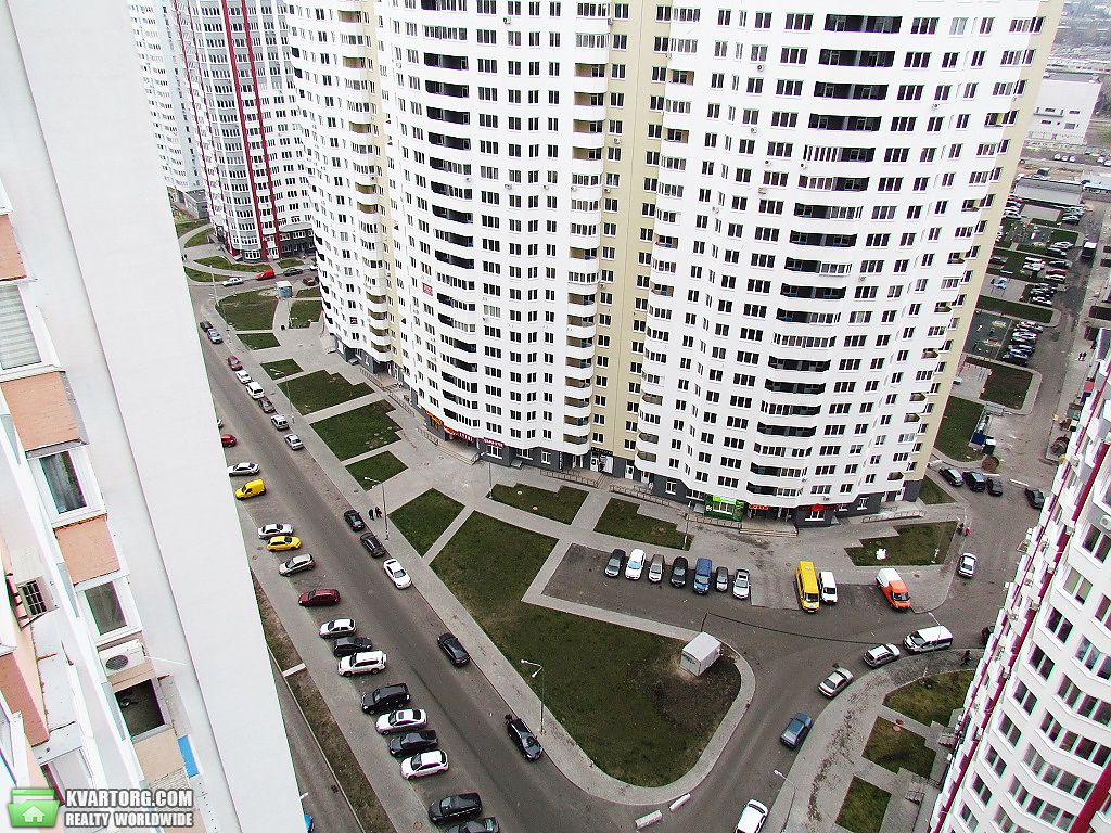 Sell 3-room apartment. Киев,  Драгоманова — photo 1