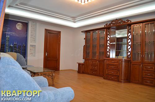Rent out 3-room apartment. Киев,  Павловская — photo 2