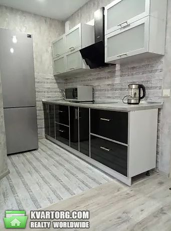 Rent out 2-room apartment. Киев,  Петропавловская — photo 4