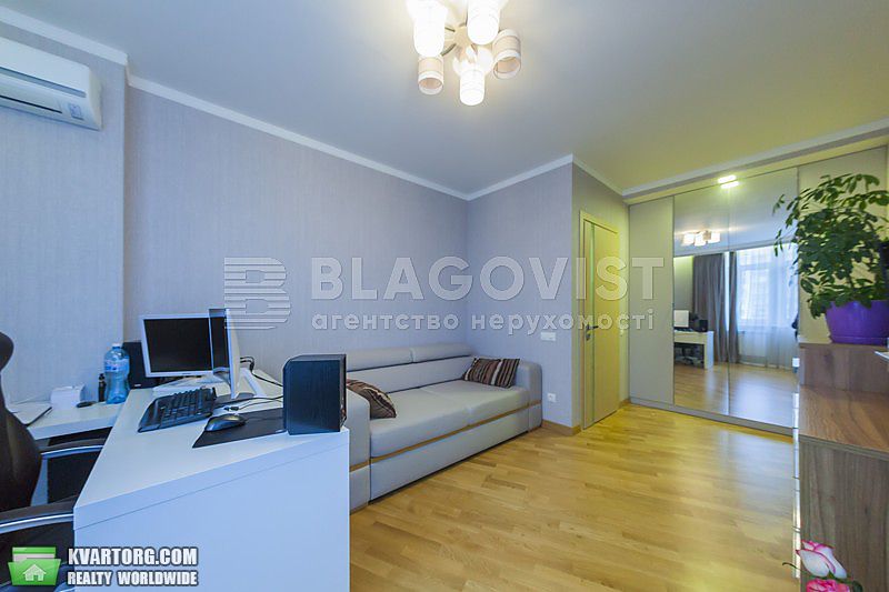 Sell 3-room apartment. Киев,  Липковского — photo 9