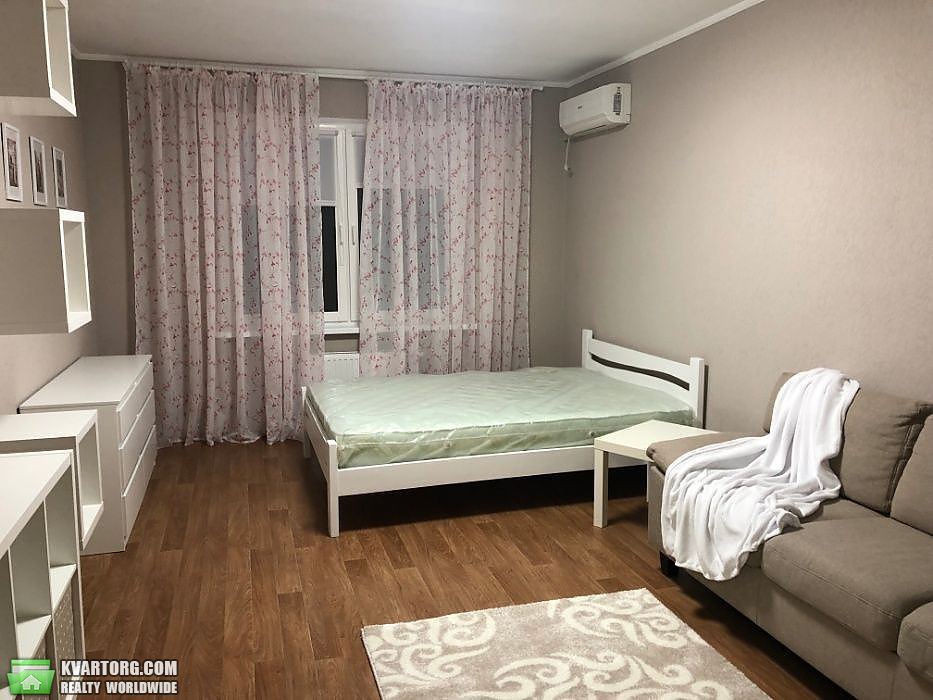 Sell 1-room apartment. Киев,  Ломоносова — photo 1