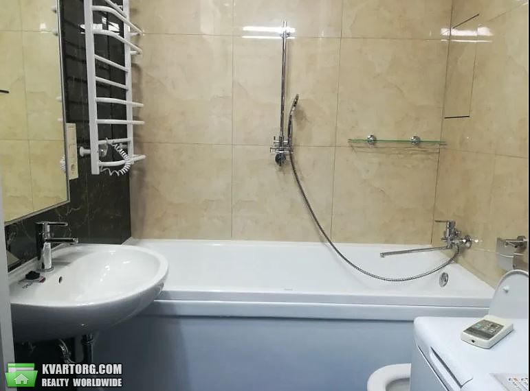 Rent out 1-room apartment. Киев, Данченко — photo 10