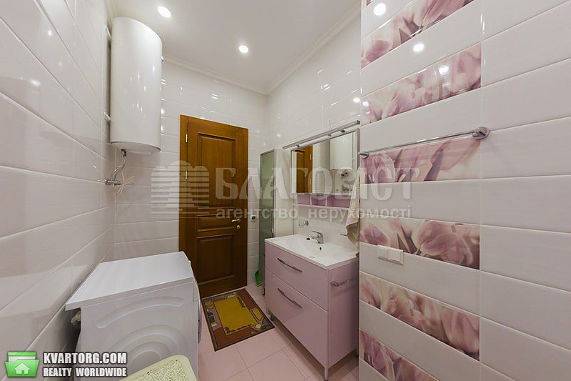 Rent out 2-room apartment. Киев,  Щорса — photo 6
