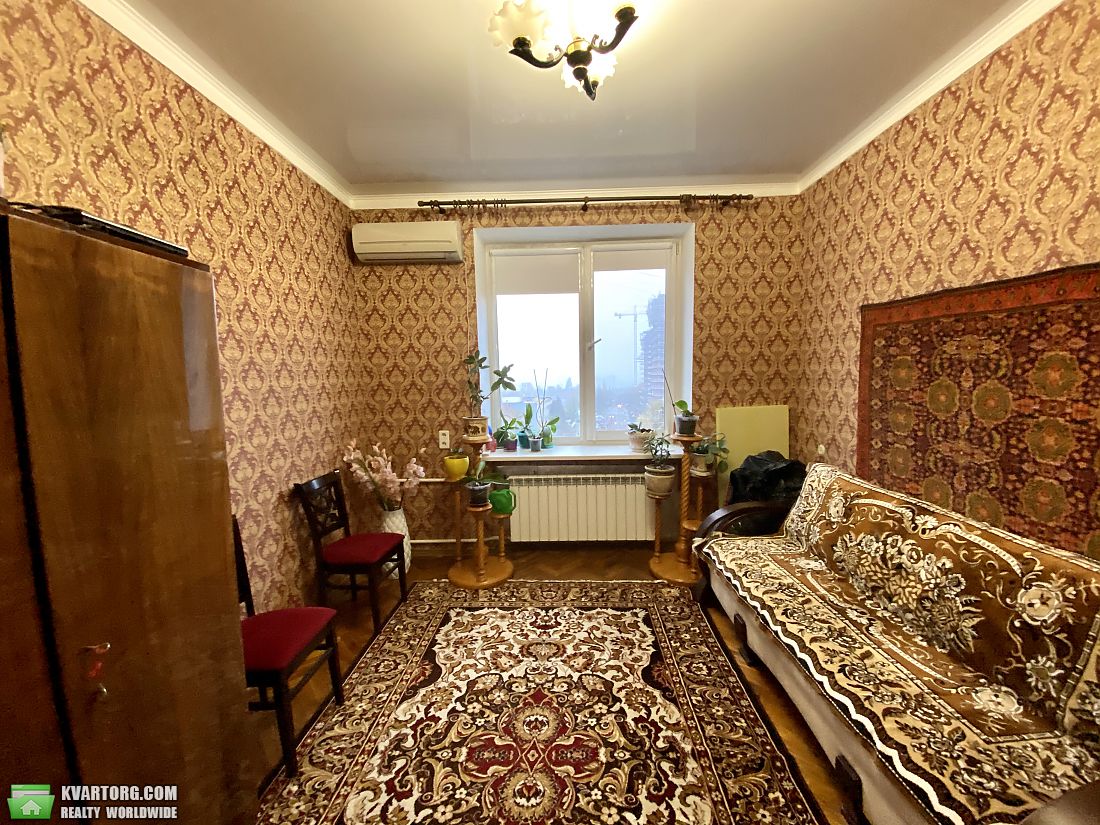 Sell 2-room apartment. Киев,  Щорса — photo 9