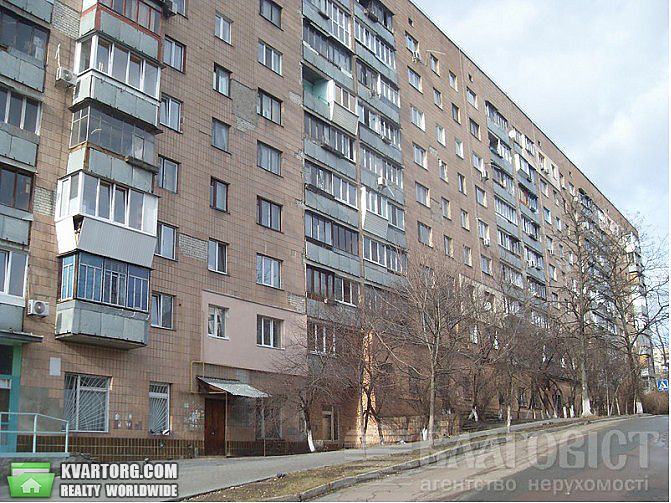 Sell 4-room apartment. Киев,  Половецкая — photo 1