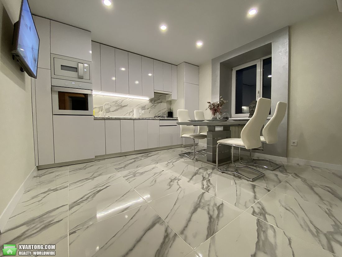 Sell 3-room apartment. Киев, Лобановского — photo 3