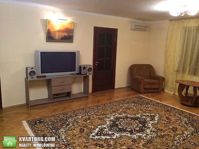 Sell 3-room apartment. Киев,  Декабристов — photo 1