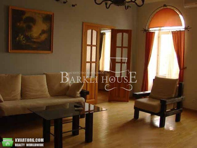 Rent out 3-room apartment. Киев,  Предславинская — photo 7