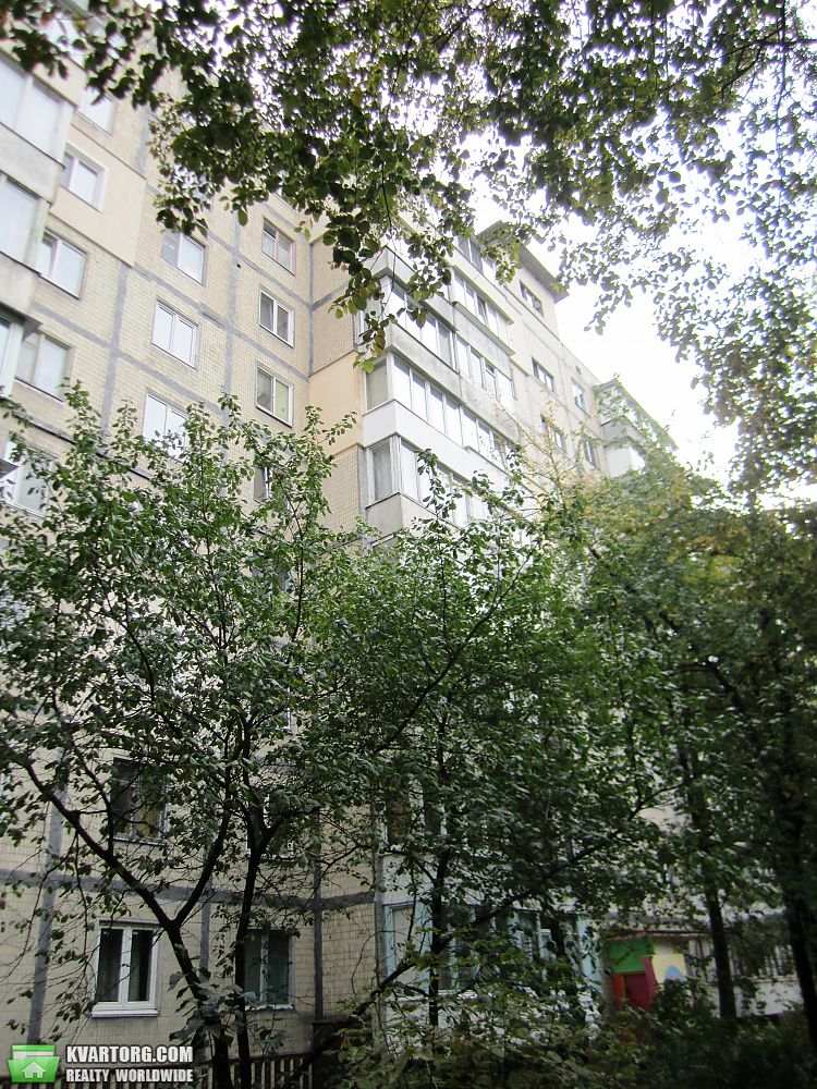 Sell 3-room apartment. Киев, Зодчих — photo 1